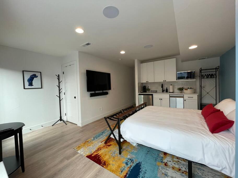 Private, Cozy, Suite By Mile High Stadium And Downtown Denver! 외부 사진