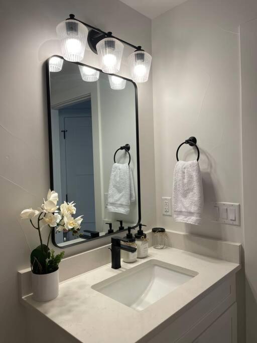 Private, Cozy, Suite By Mile High Stadium And Downtown Denver! 외부 사진